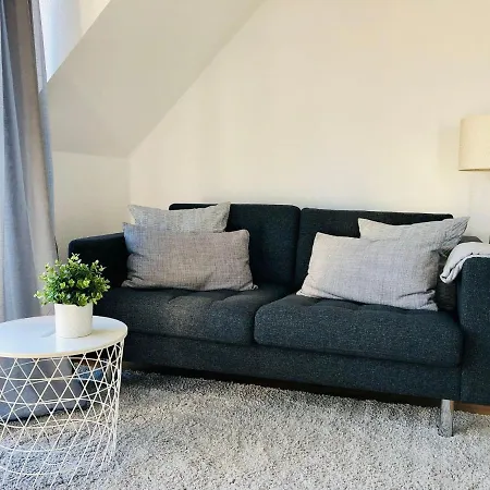 Apartment Mary Poppins Mit Balkon Zwischen Strand, Wald&wiese Im Südosten Der Insel Rügen! *